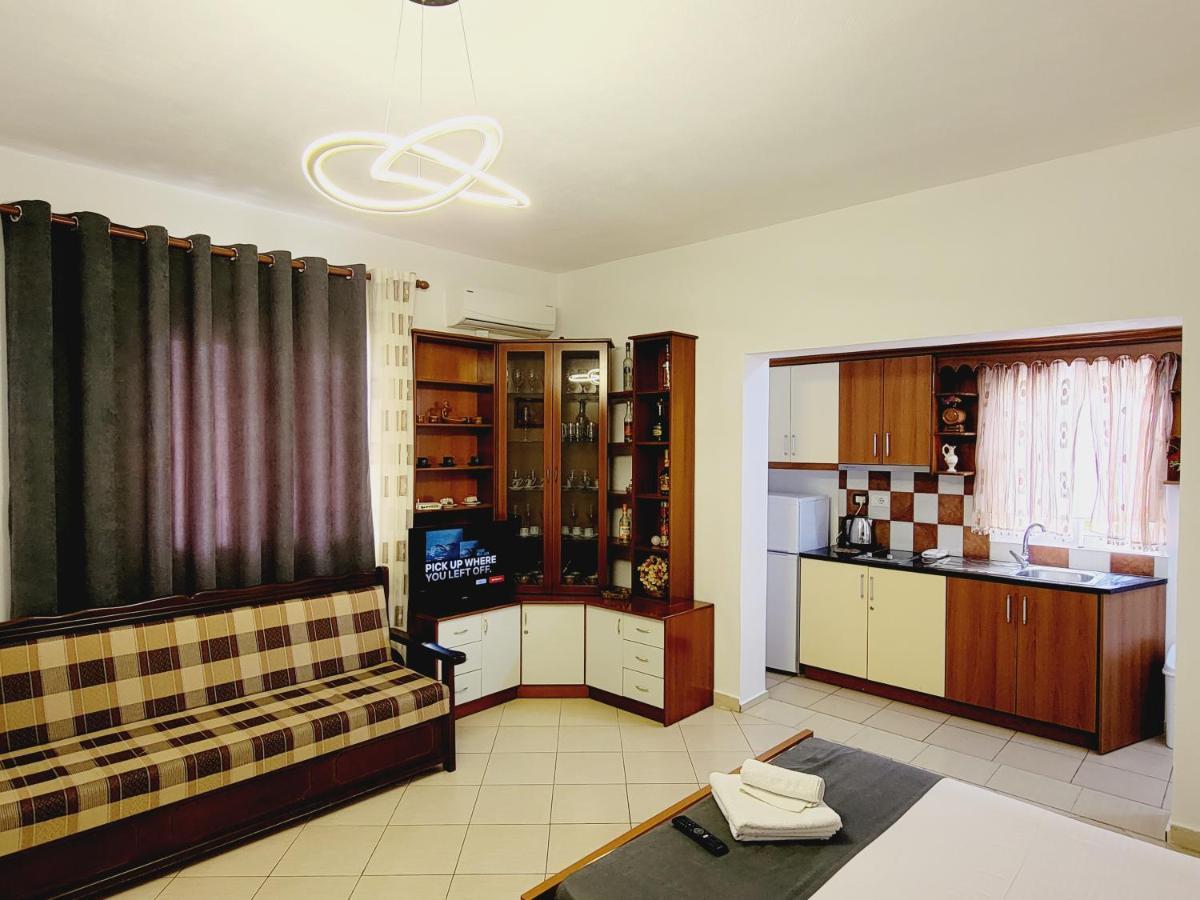 Voda Apartments Ksamil Exterior foto